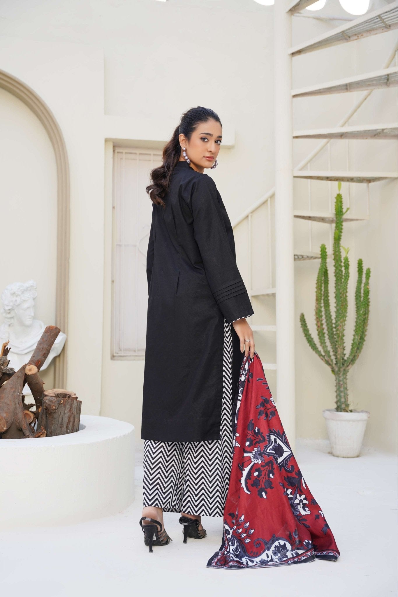 Nightfall Frost - 3 Piece Printed Suit - Abeer Rasheed