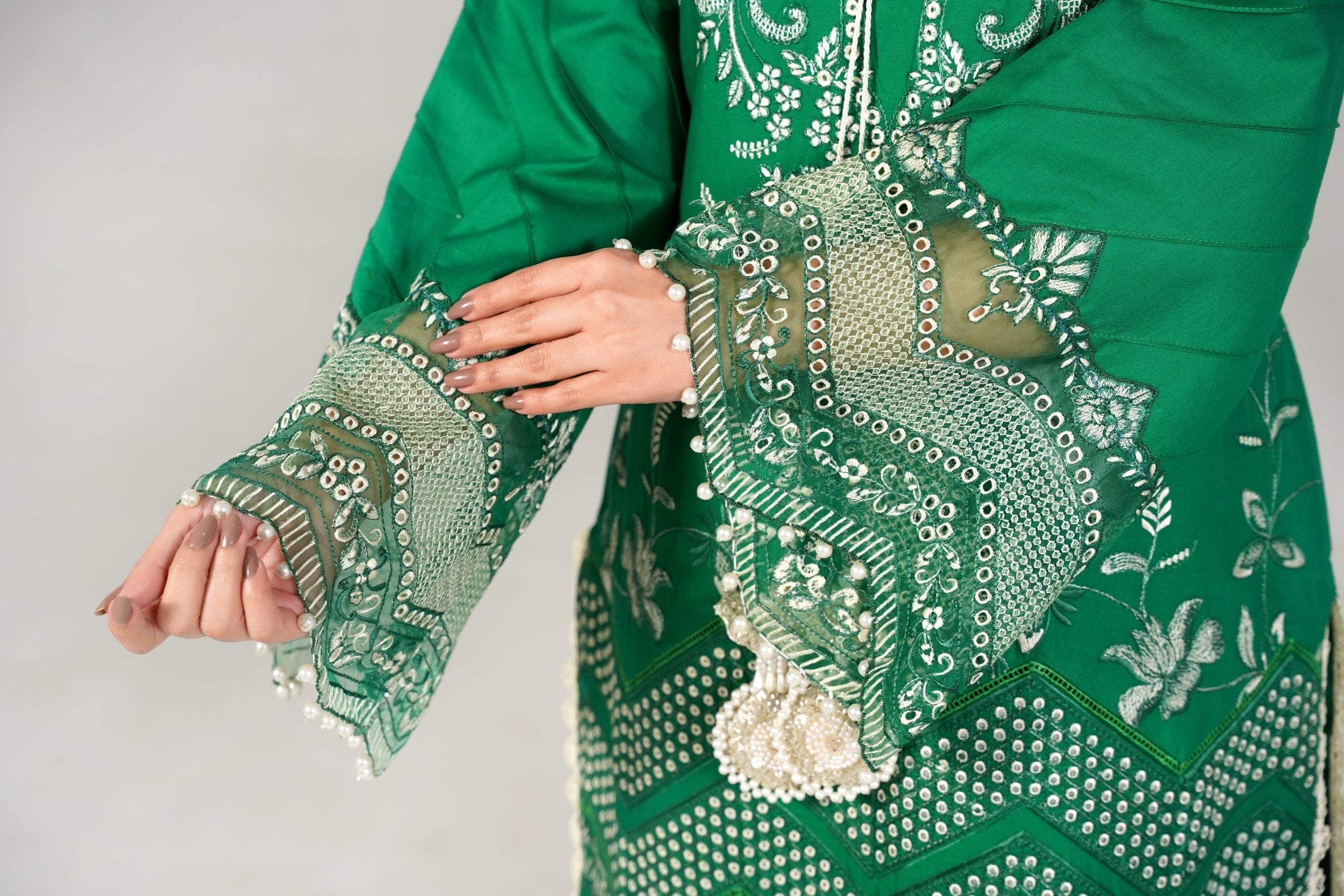 3 Piece Embroidered Green Suit - Abeer Rasheed